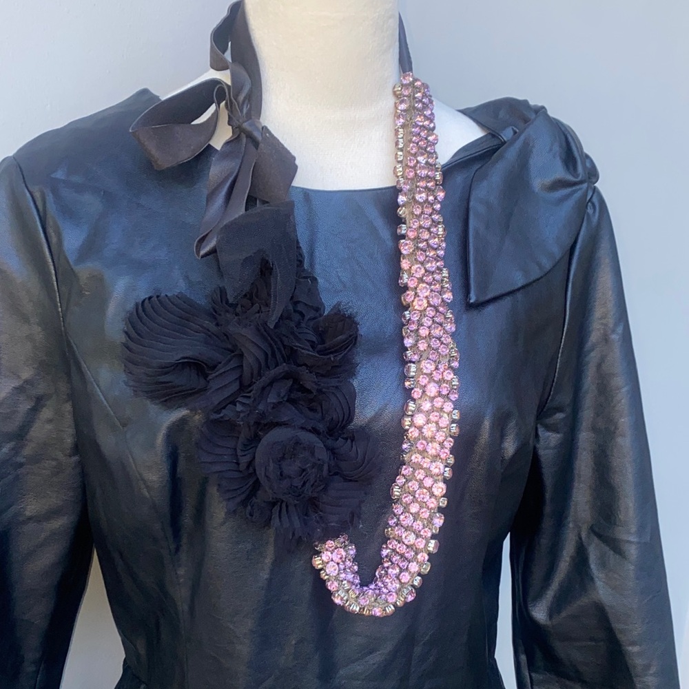 Vera Wang Black and Pink rhinestones Necklace. Boutique line.